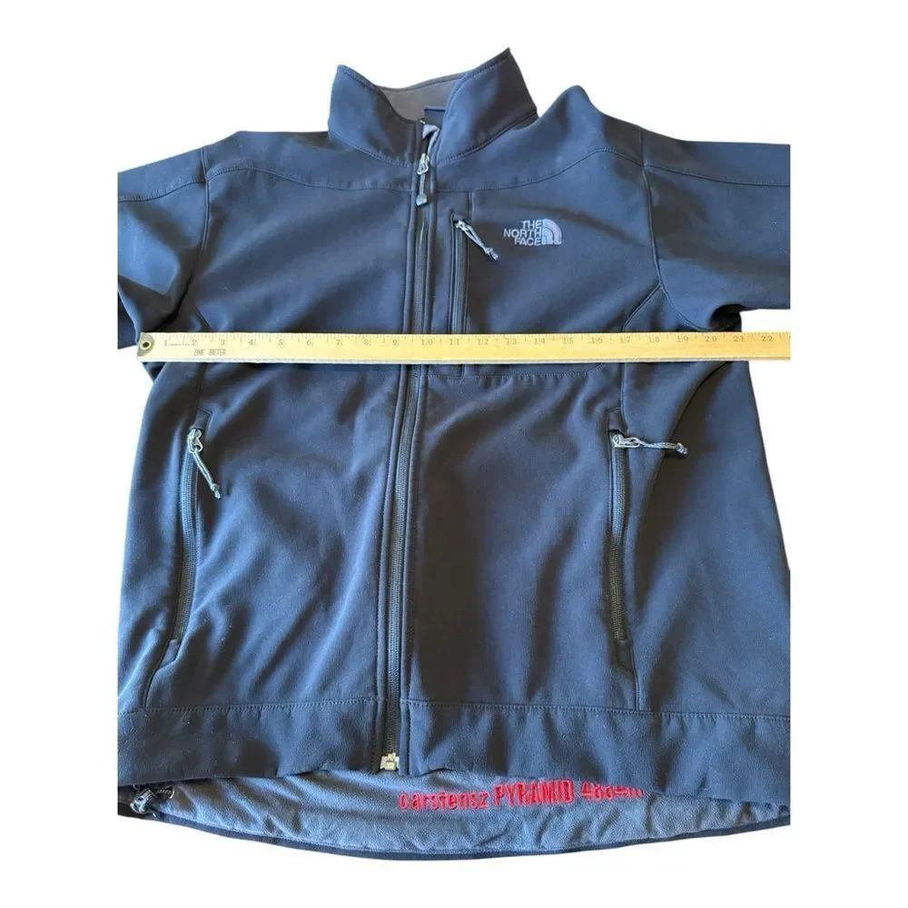 The North Face 7 Summits Project 2006 Men’s Medium Softshell Jacket